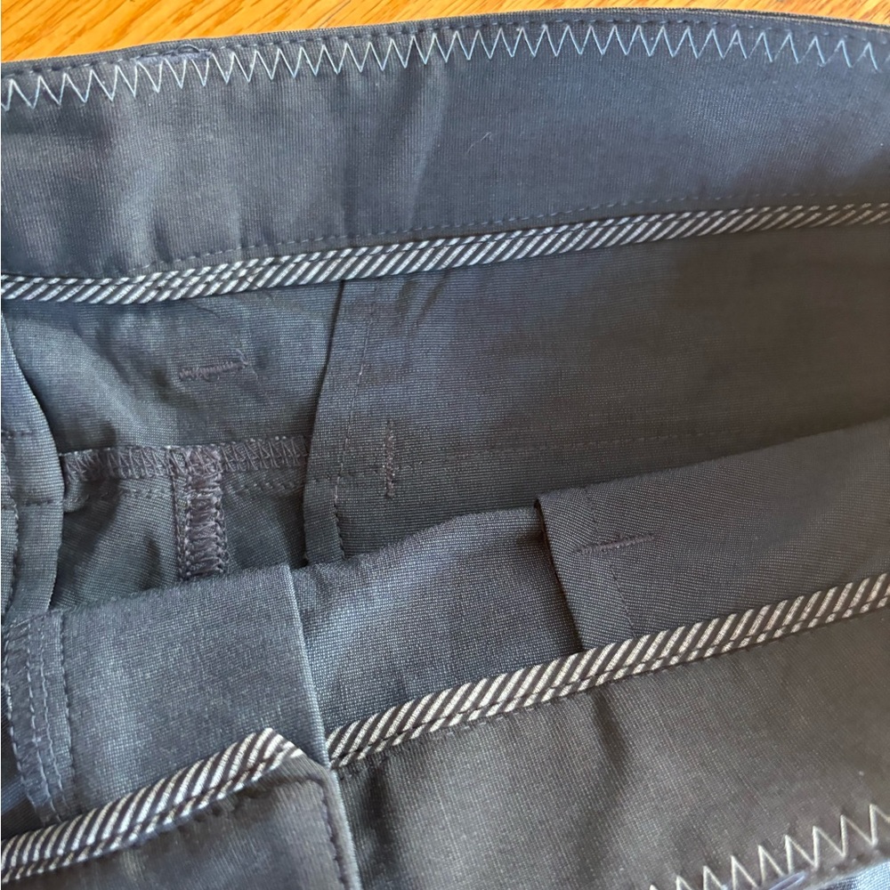 Vuori Men’s shorts - Picture 6 of 6